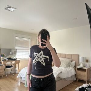 Black Star Graphic T-Shirt